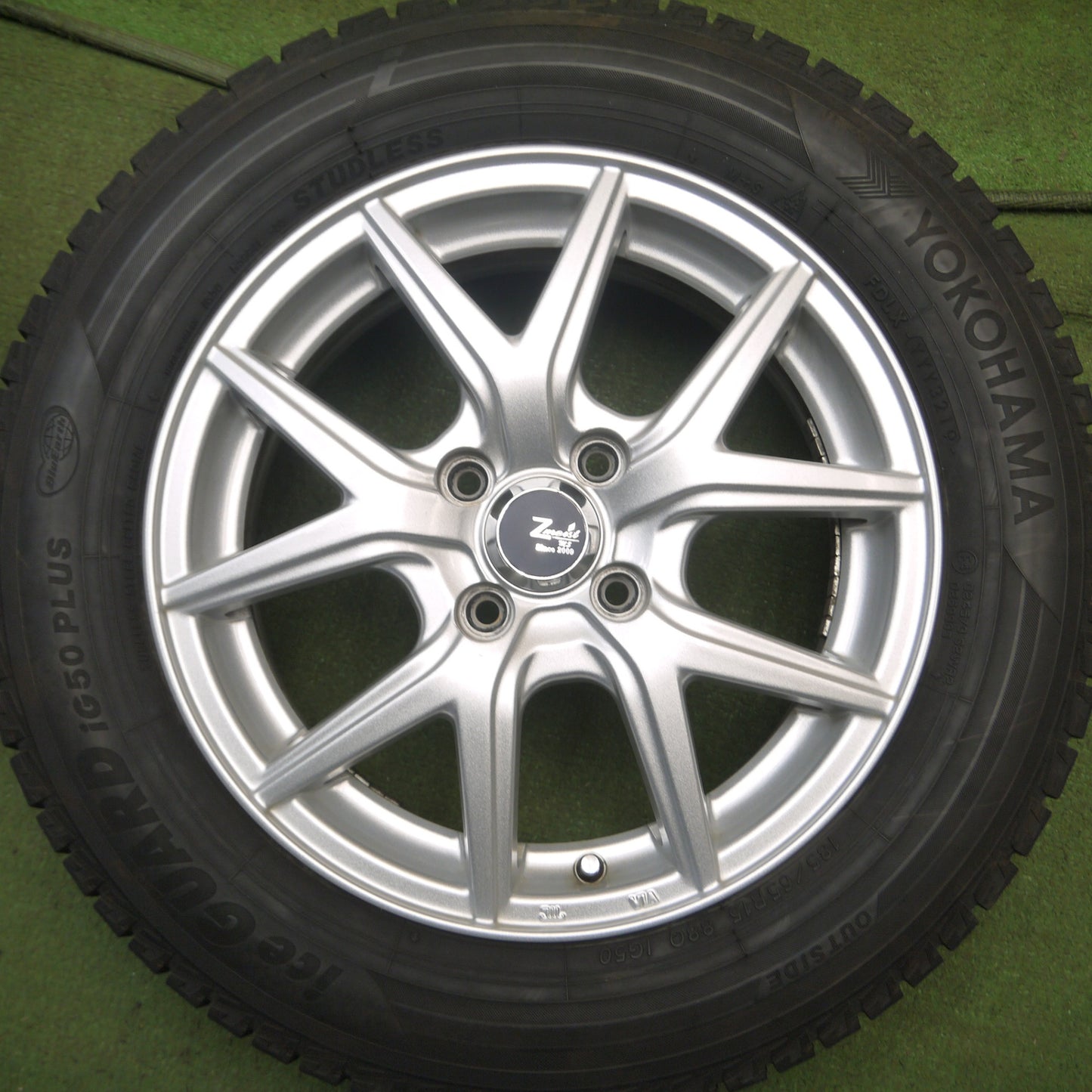 *送料無料* バリ溝！キレイ！9.5分★スタッドレス 185/65R15 ヨコハマ アイスガード iG50 プラス Zmeist M5 15インチ PCD100/4H★4031901Hス