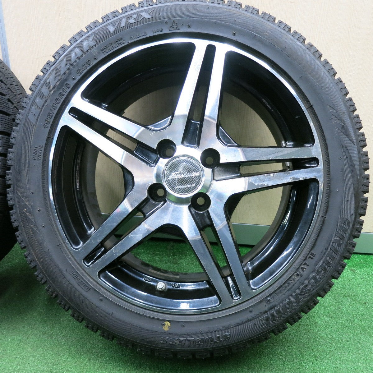 *送料無料* バリ溝！8.5分★スタッドレス 195/50R16 ブリヂストン ブリザック VRX Eurodesign MANARAY SPORT PCD100/4H★4040502NJス