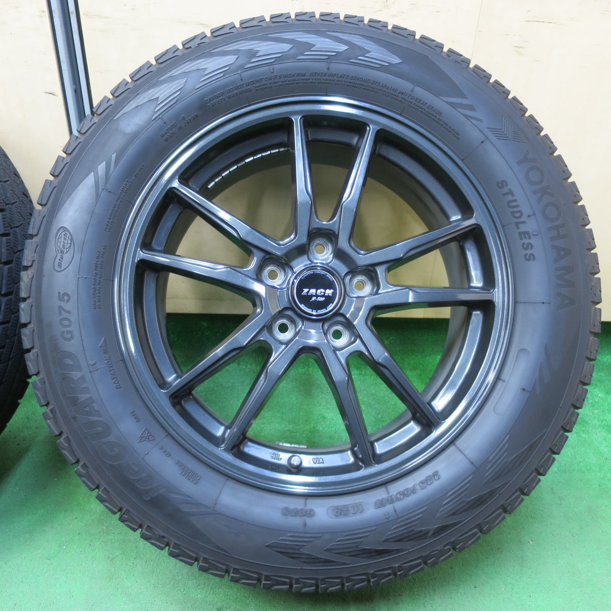 [送料無料] キレイ★スタッドレス 225/65R17 ヨコハマ アイスガード G075 ZACK JP-520 MONZA 17インチ PCD114.3/5H★4100405イス