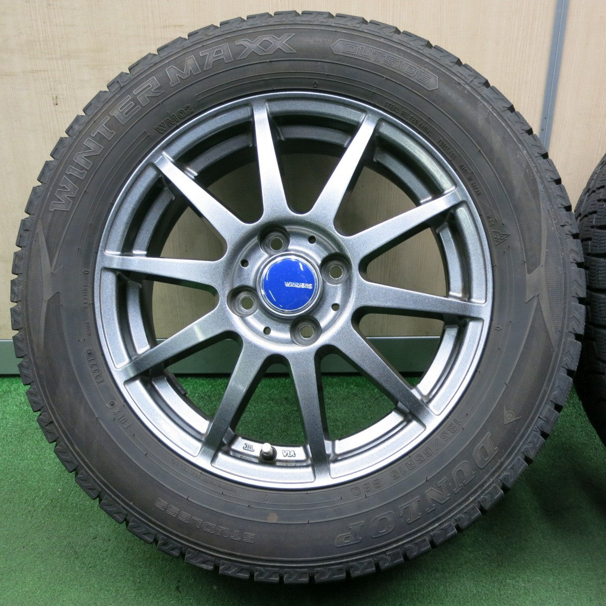 *送料無料* キレイ！21年★スタッドレス 185/65R15 ダンロップ ウインターマックス WM02 WINNERS ウィナーズ 15インチ  PCD100/4H★4051804NJス