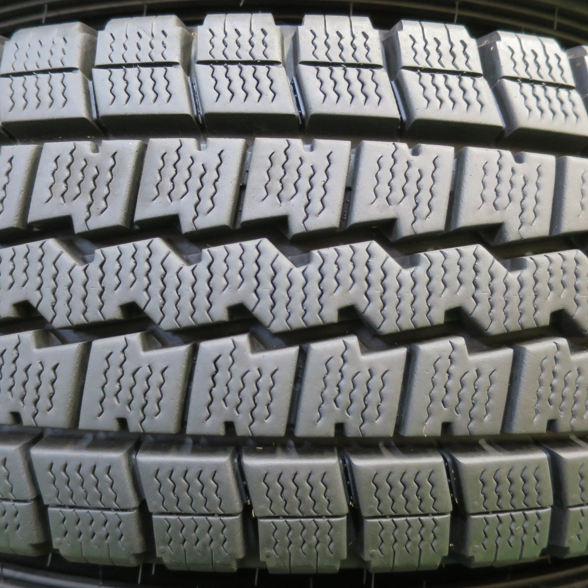 *送料無料* バリ溝！21年！キレイ！9.5分★スタッドレス 185/75R15 ダンロップ ウインターマックス LT03M スチール ホイール 15インチ PCD139.7/6H★4071804イス