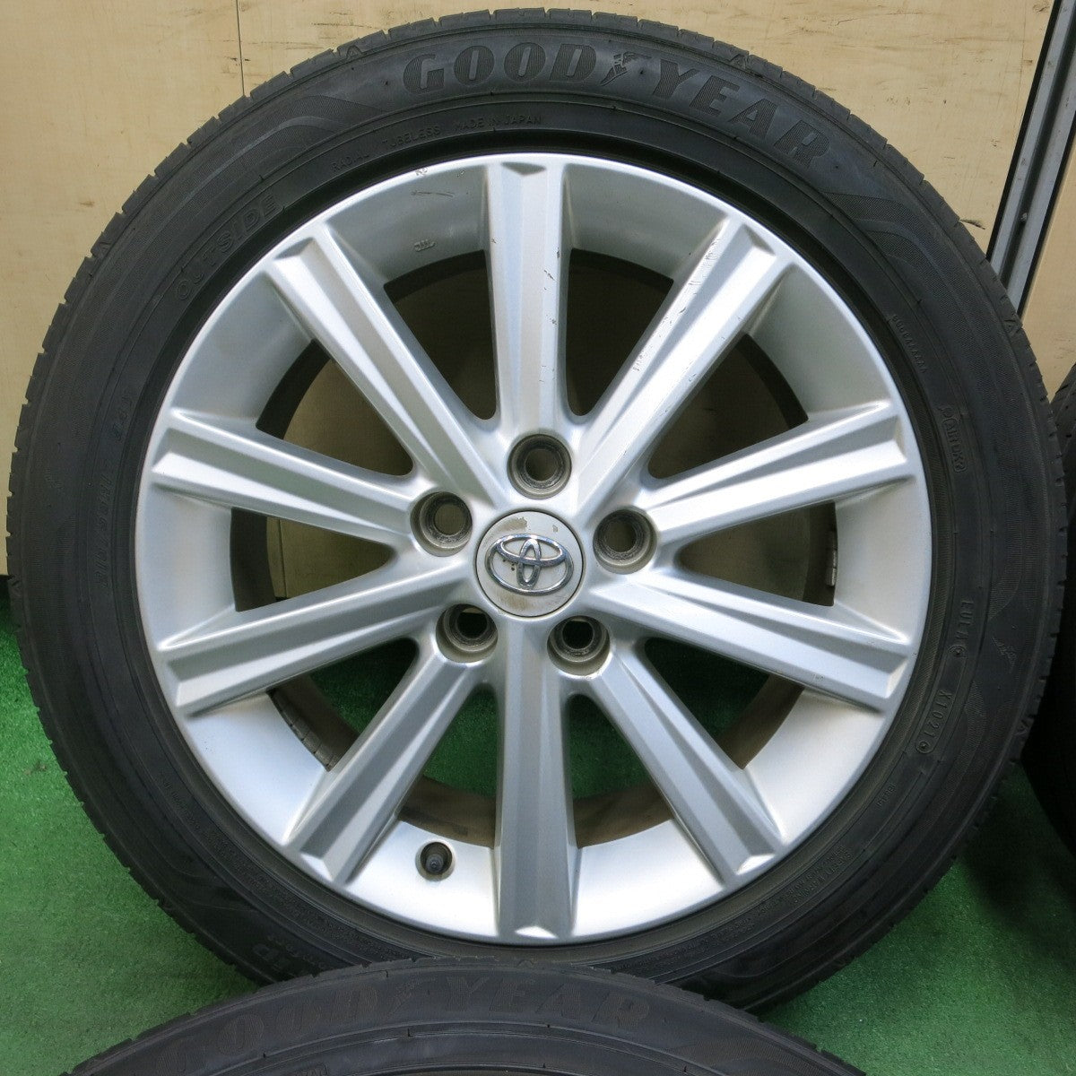 [送料無料] 4本価格！21年★トヨタ 50系 カムリ 純正 215/55R17 グッドイヤー EfficientGrip Comfort 17インチ PCD114.3/5H★4102305SYノ