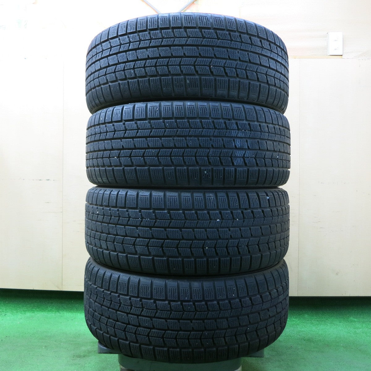 *送料無料* バリ溝！キレイ！8.5分★Lehrmeister 225/45R18 スタッドレス ダンロップ DSX-2 レアマイスター 18インチ PCD100/5H★4050306イス