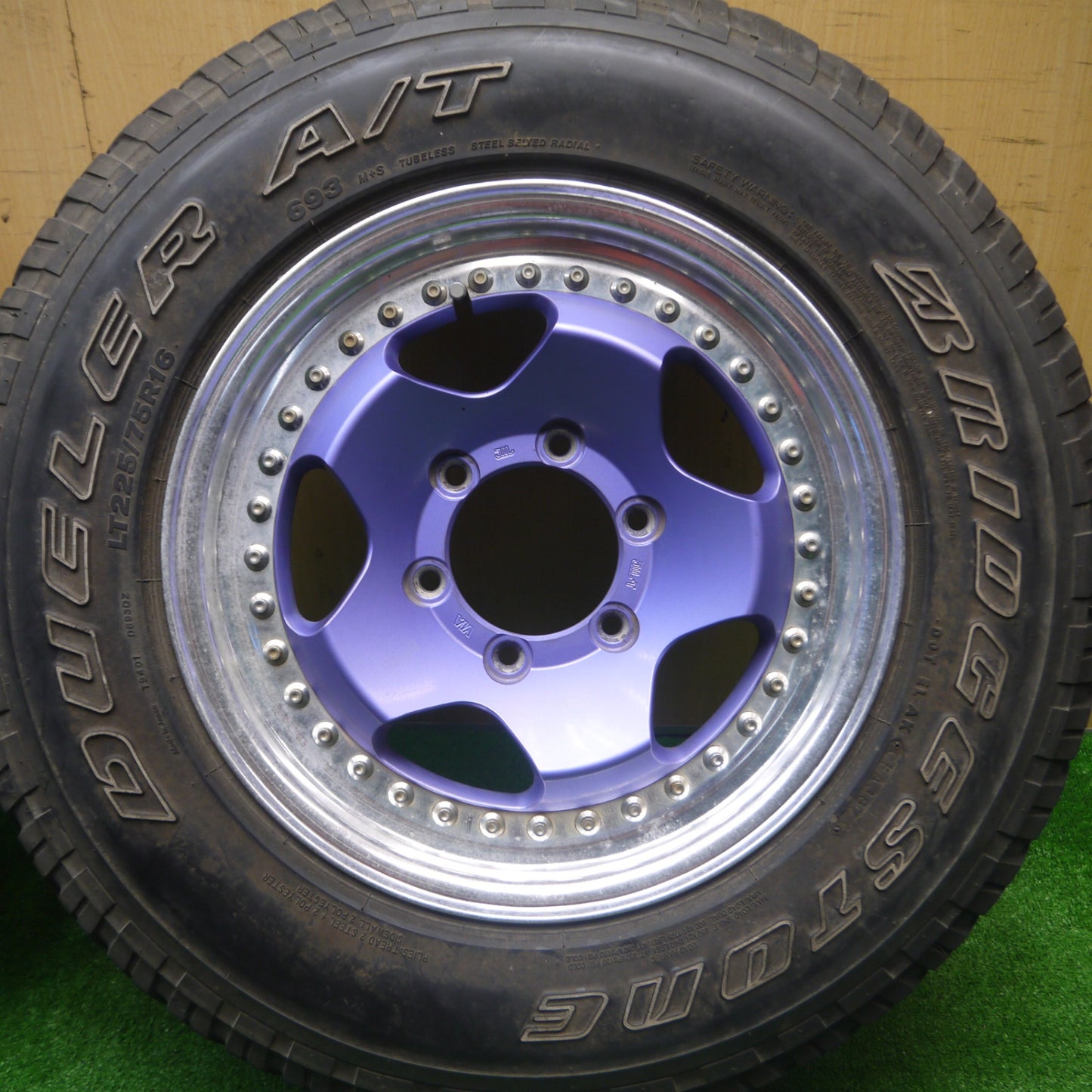 *送料無料* 4本価格★BERG 225/75R16 ブリヂストン デューラー A/T 693 ホワイトレター 16インチ PCD139.7/6H★4090905Hノ