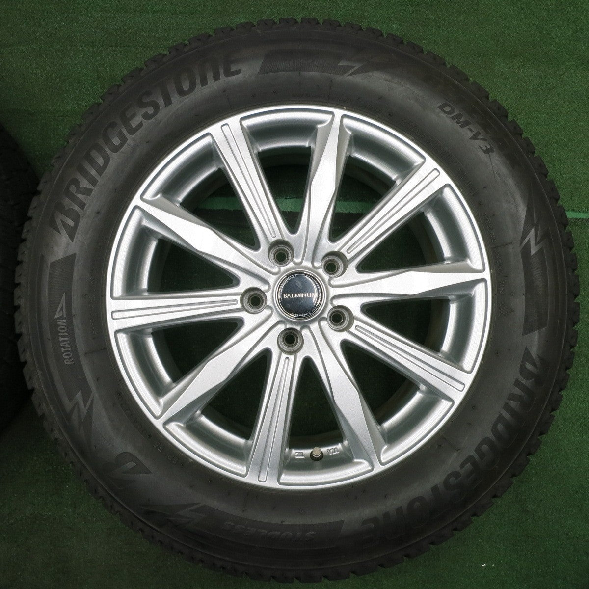 *送料無料* キレイ！20年★スタッドレス 225/65R17 ブリヂストン ブリザック DM-V3 BALMINUM バルミナ 17インチ PCD114.3/5H★4041502NJス