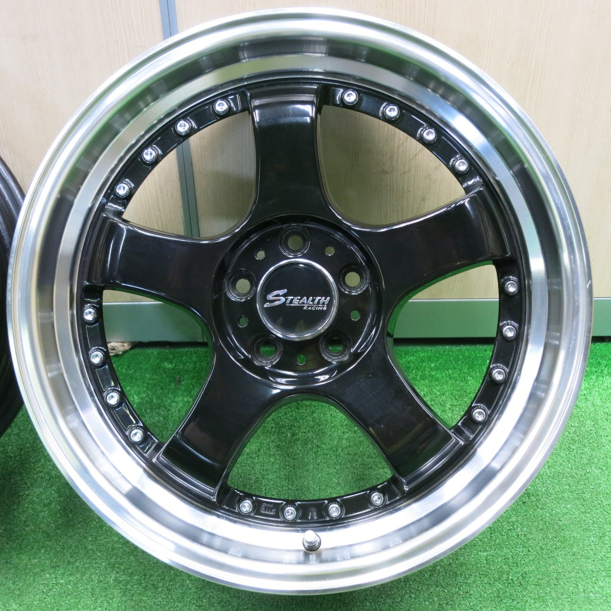 [送料無料] キレイ★STEALTH RACING K35 ホイール 17インチ 17×7.0J ステルスレーシング PCD100/5H★4101103NJホ