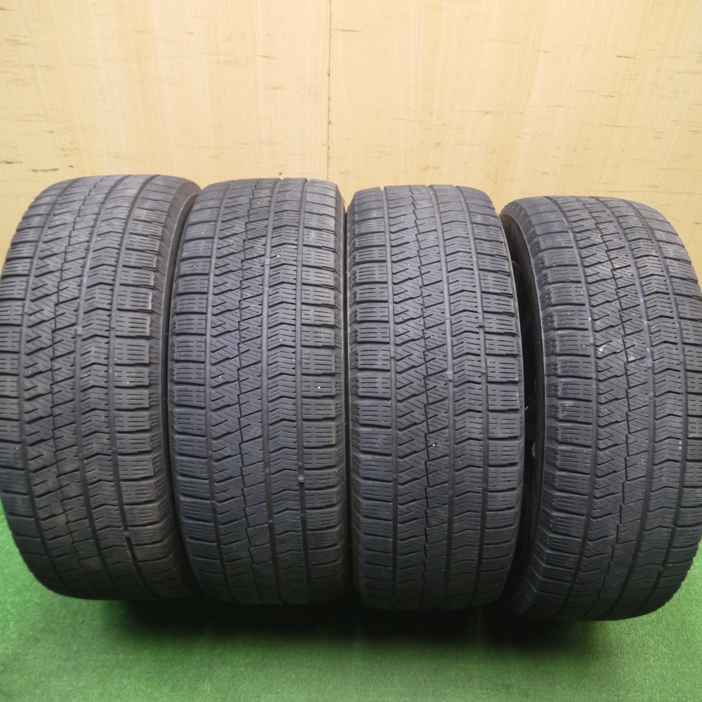 [送料無料] キレイ★レクサス CT 純正 205/55R16 スタッドレス ブリヂストン ブリザック VRX2 16インチ PCD100/5H★4121108Hス