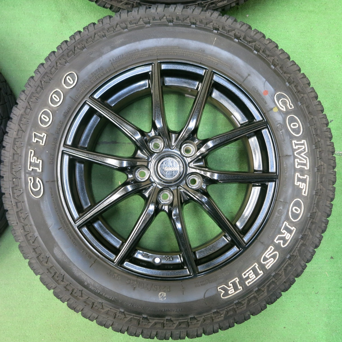 [送料無料] バリ溝！20年！9.5分★215/70R16 COMFORSER CF1000 ホワイトレター G.Speed Gスピード コンフォーサー PCD114.3/5H★4101806SYノ