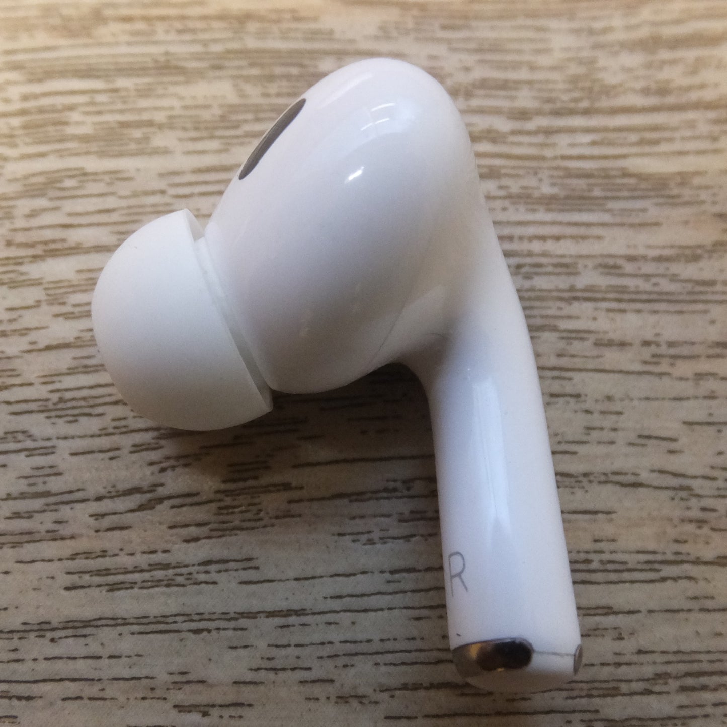 [送料無料] 美品★アップル Apple エアーポッズプロ Airpods Pro 第2世代 A2618★