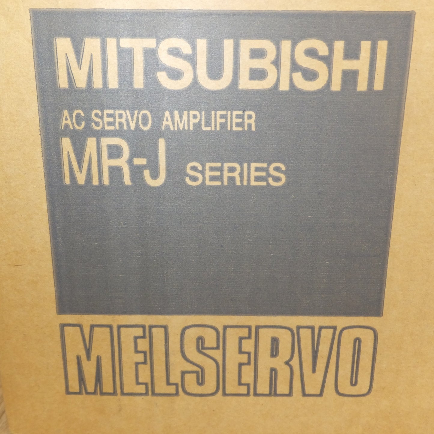 [送料無料] 未使用★三菱 MITSUBISHI サーボアンプ AC SERVO AMPLIFIER MR-J SERIES MR-J2S-500A(2)★