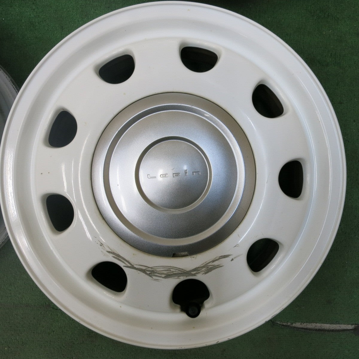 送料無料] キレイ☆スズキ ラパン ショコラ HE22S 純正 ENKEI