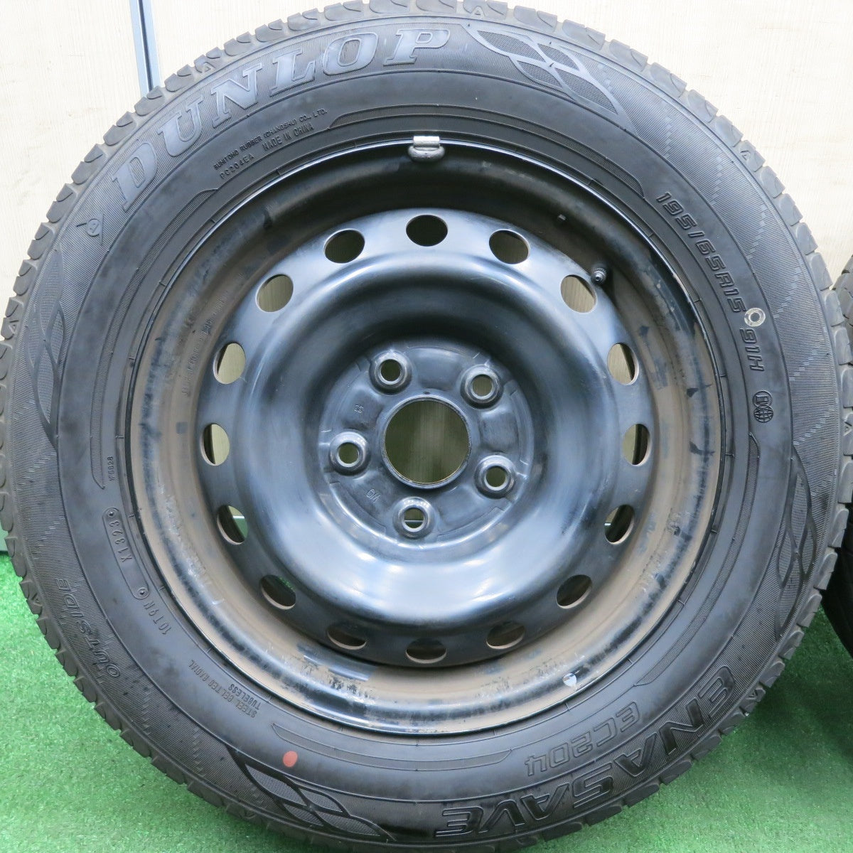 *送料無料* バリ溝！23年！ほぼ10分★195/65R15 ダンロップ エナセーブ EC204 スチール ホイール 15インチ PCD114.3/5H★4050803HAノ