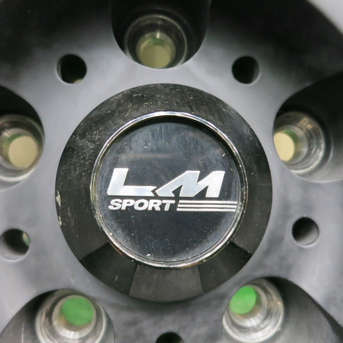 *送料無料* バリ溝！9.5分以上★スタッドレス LM SPORT 225/50R18 ダンロップ ウインターマックス WM02 LMスポーツ 18インチ PCD114.3/5H★4070303HAス