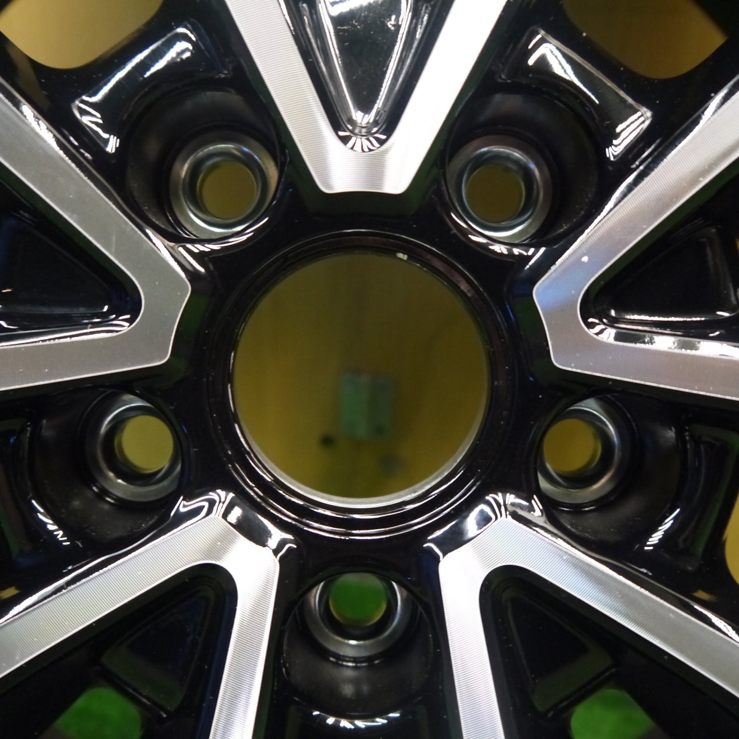 [送料無料] バリ溝！24年！キレイ！9分！1本★ホンダ RV系 ヴェゼル 純正 225/50R18 ミシュラン プライマシー4 18インチ PCD114.3/5H★5040801Hノ