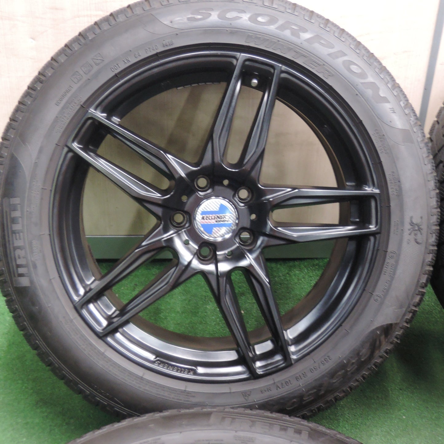 *送料無料* キレイ★BMW等 KELLENERS Sport 255/50R19 スタッドレス ピレリ スコーピオン ウインター ケレナーズ スポーツ 19インチ PCD120/5H★4041601TNス