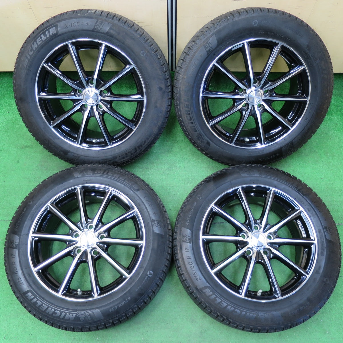 *送料無料* バリ溝！9.5分★スタッドレス 215/60R17 ミシュラン X-ICE3+ ECO FORME エコフォルム 17インチ PCD114.3/5H★4060410イス