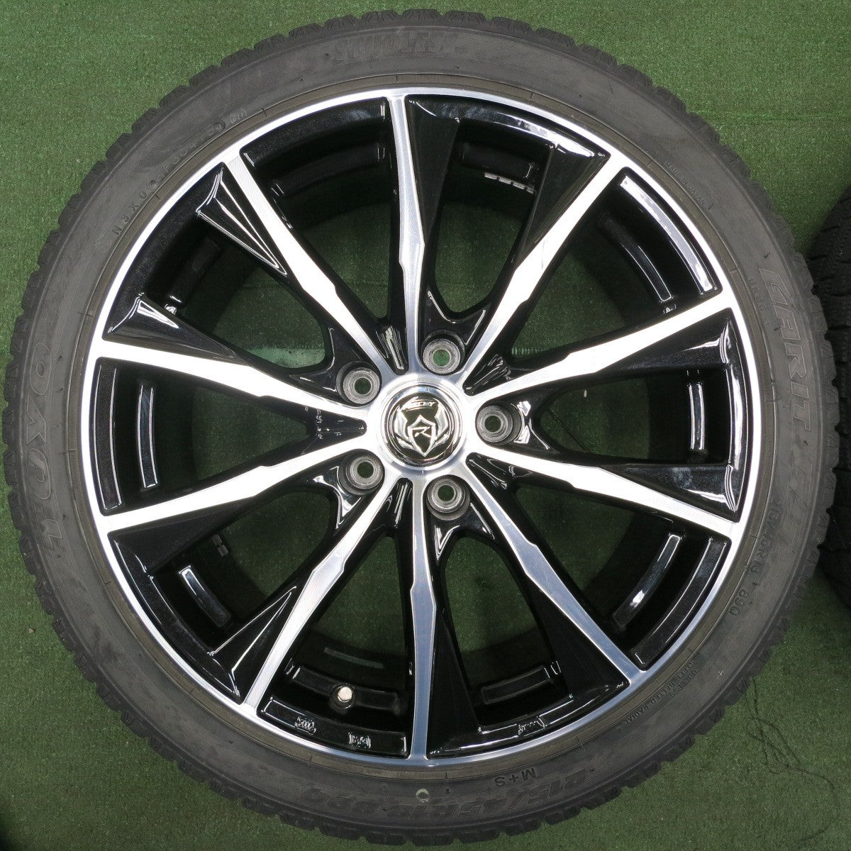 *送料無料* バリ溝！キレイ！9分★スタッドレス 215/45R18 トーヨー ガリット G5 RiZLEY ライツレー 18インチ PCD114.3/5H★4051809NJス