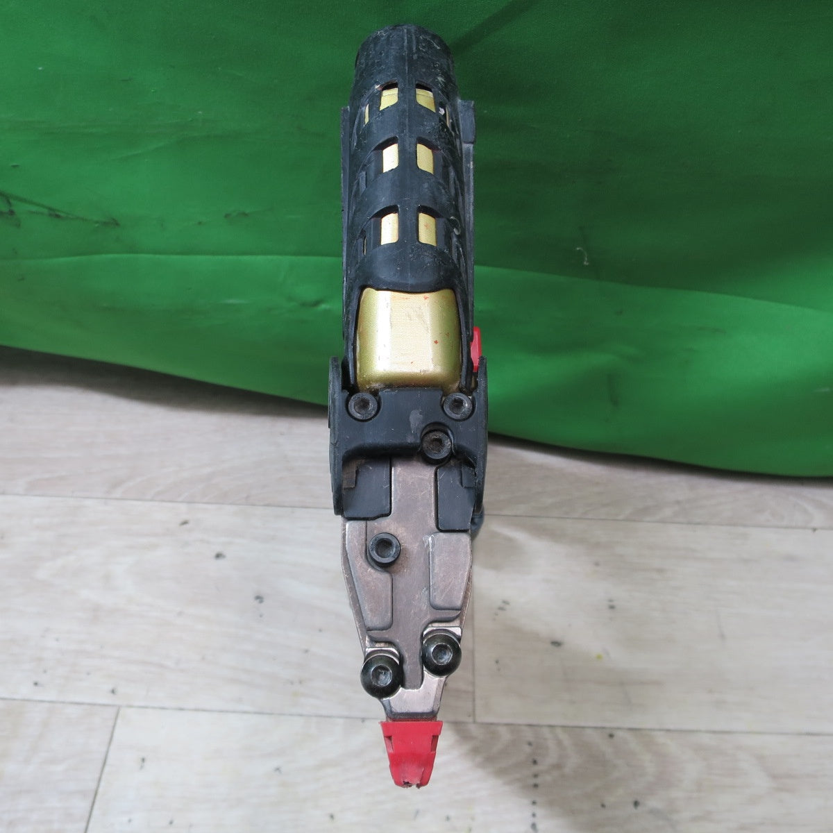 [送料無料] ☆日立工機 55mm 高圧 ピン 釘打機 ピンタッカー NP55HM 釘打ち機 ケース付き HITACHI エア 工具☆