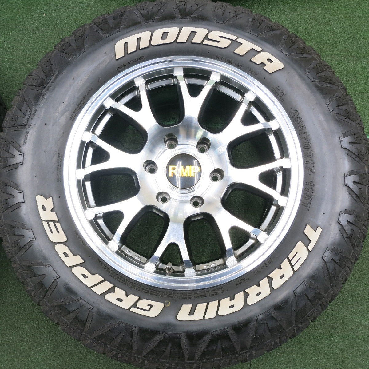 *送料無料* キレイ！20年★RMP 028FX MiD 265/70R17 モンスタ TERRAIN GRIPPER ホワイトレター 17インチ PCD139.7/6H★4060204HAノ