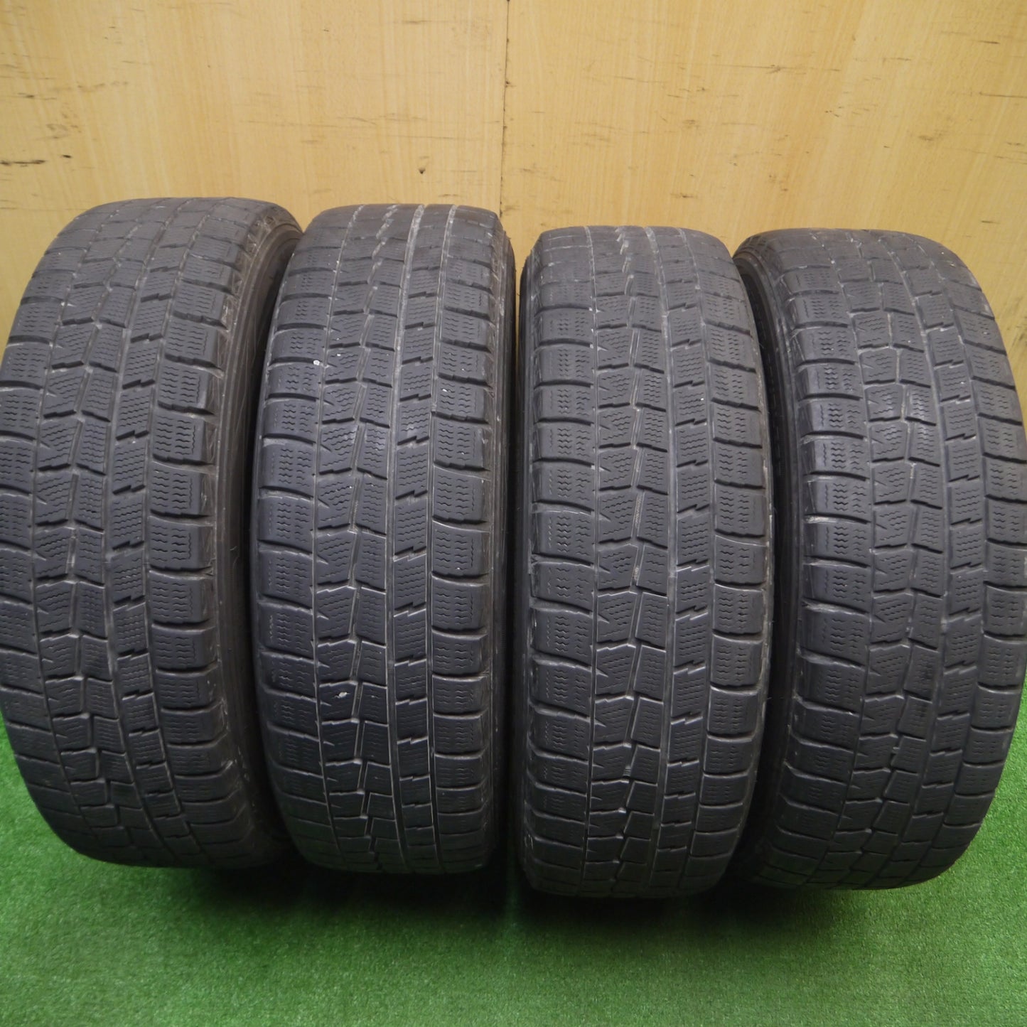 [送料無料] キレイ★スタッドレス 175/65R15 ダンロップ ウインターマックス WM01 SG-E 社外 アルミ 15インチ PCD100/4H★4093005Hス