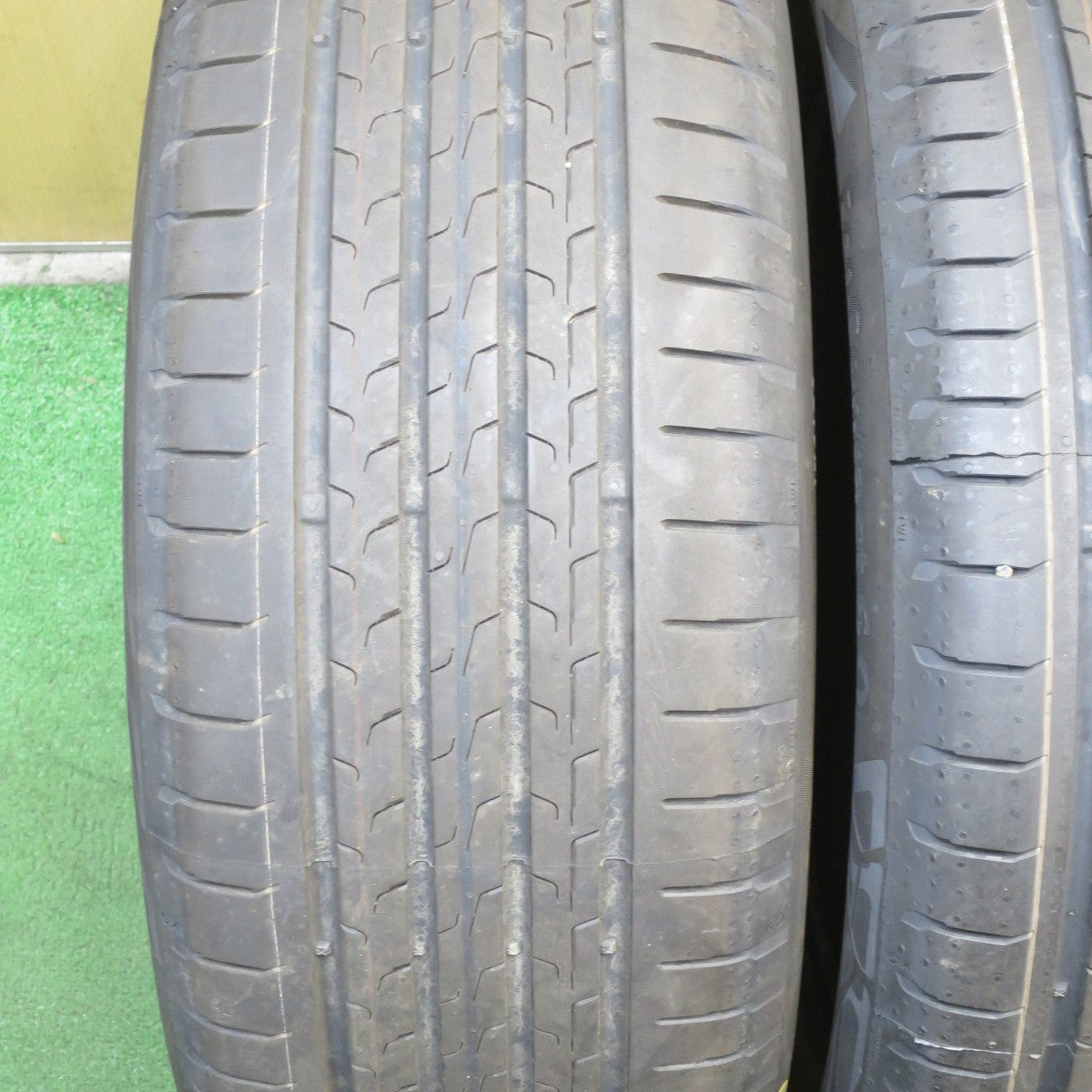 *送料無料* 新車外し！23年★215/50R18 コンチネンタル エココンタクト6Q タイヤ 18インチ ヤリスクロス CX-3 等★4050607KKノタ