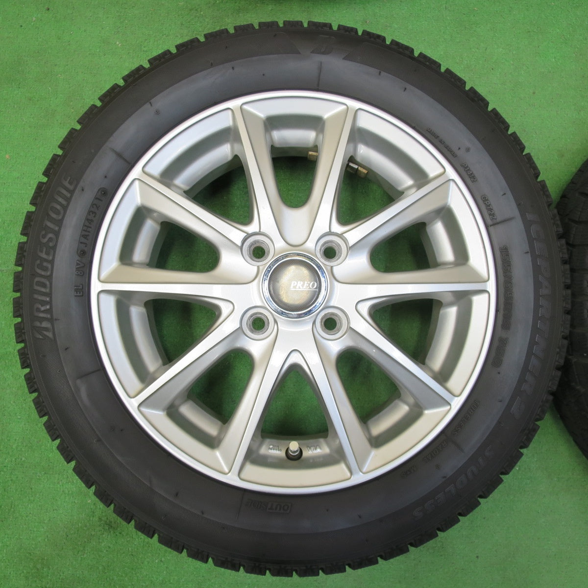 *送料無料* バリ溝！21年！キレイ！9分★スタッドレス 155/65R14 ブリヂストン アイスパートナー2 PREO プレオ 14インチ PCD100/4H★4081704イス