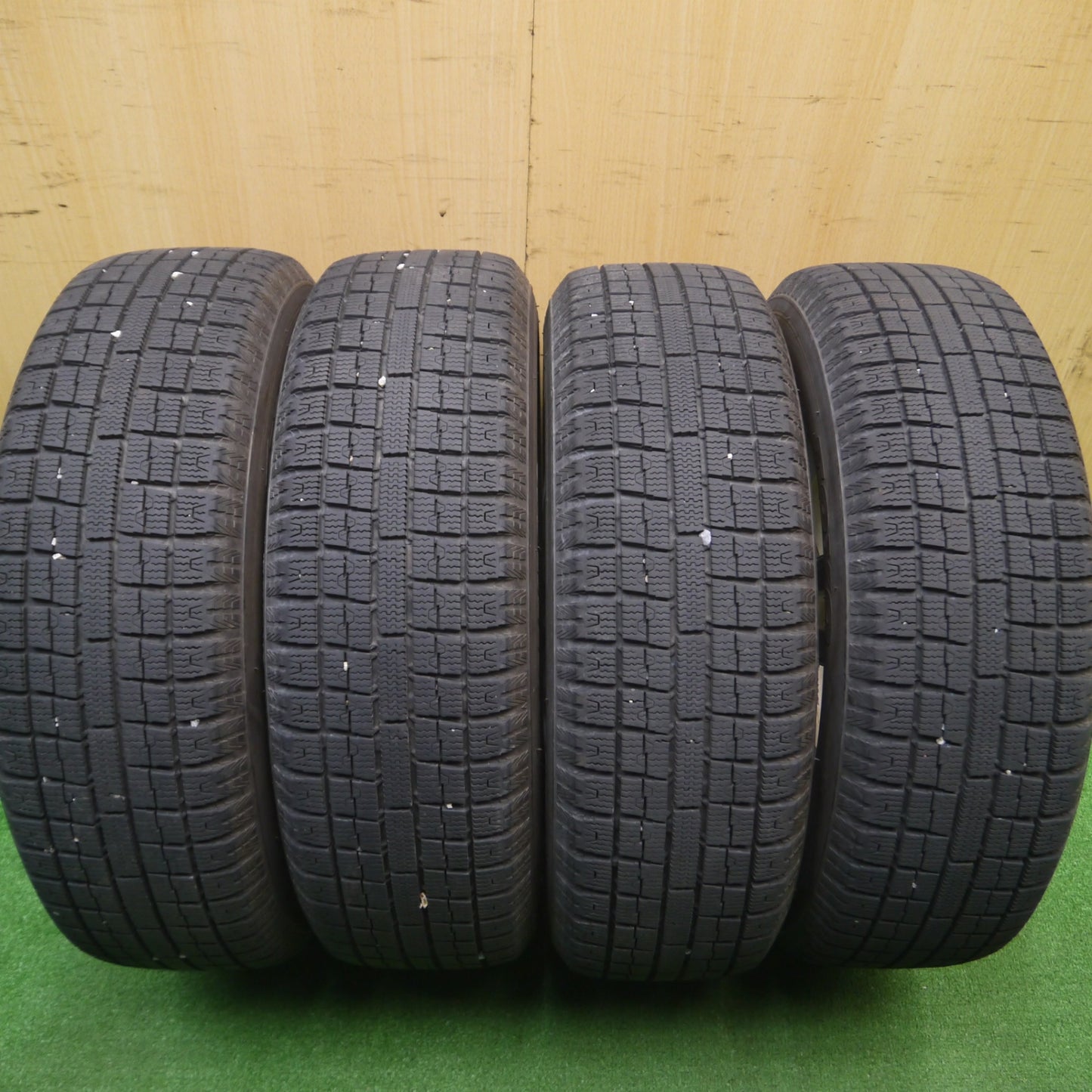 [送料無料] バリ溝！キレイ！9分★スタッドレス 175/65R15 トーヨー ガリット G5 SIBILLA NEXT ST-V シビラ 15インチ PCD100/4H★4110107Hス