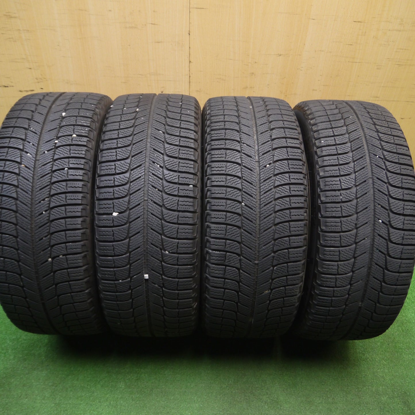 [送料無料] バリ溝！キレイ！9分★プリウス 86 等 LM SPORT 225/45R17 スタッドレス ミシュラン X-ICE3+ LMスポーツ 17インチ PCD100/5H★4121311Hス