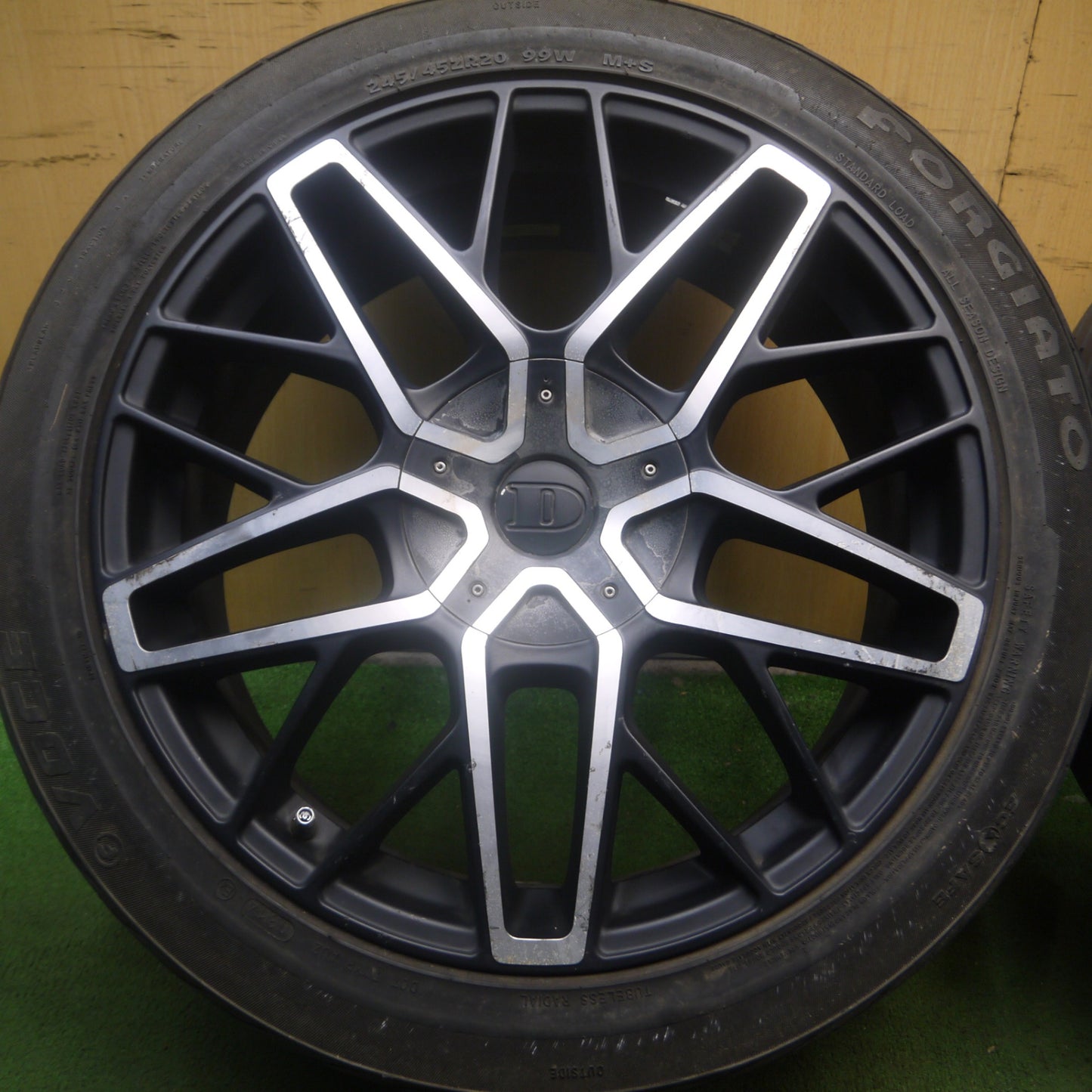 *送料無料* 4本価格★DeMODA CONCEPT 245/45R20 FORGIATO VOCE ディモーダコンセプト 20インチ PCD114.3/5H★4031511Hノ