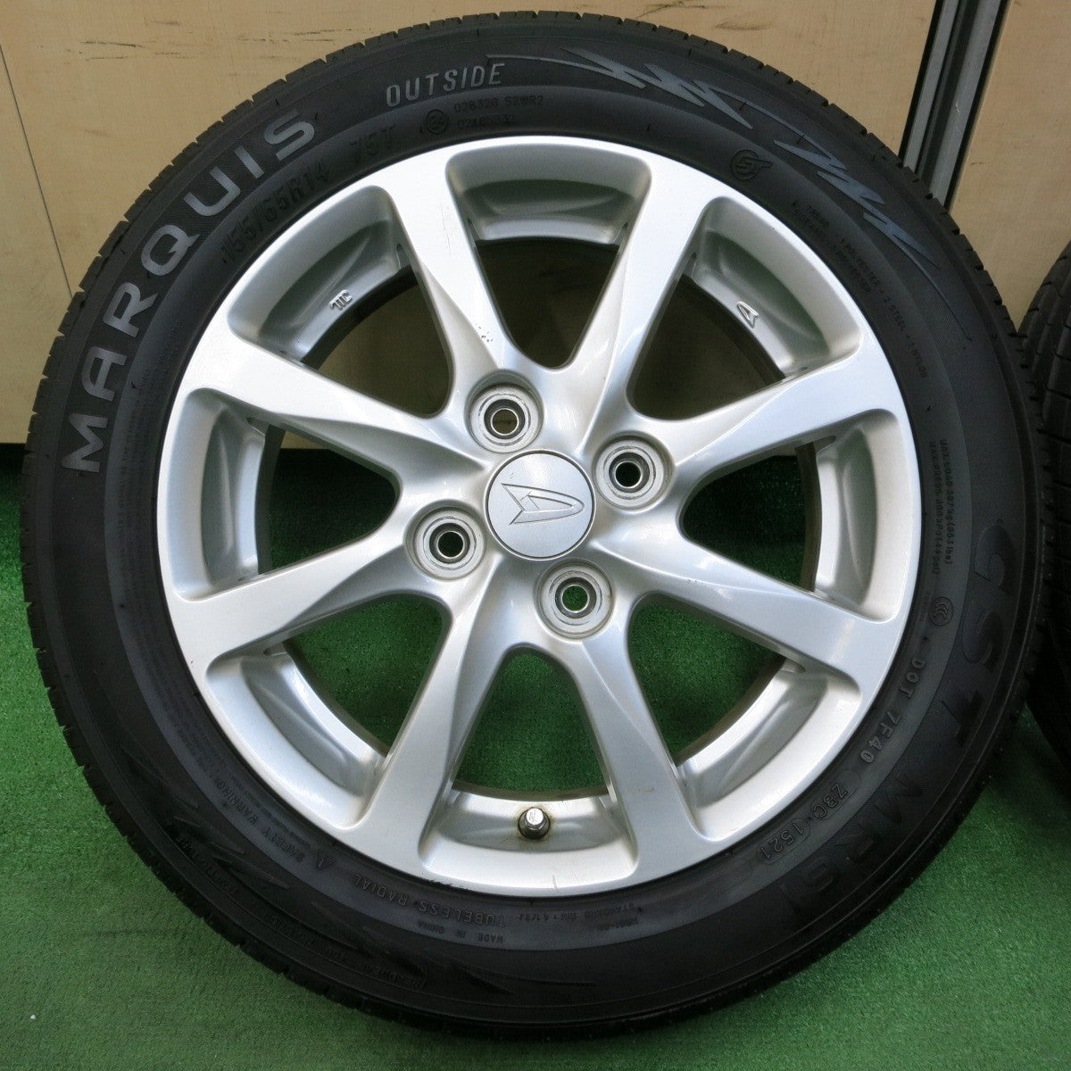 *送料無料* バリ溝！21年！9分★ダイハツ LA100S ムーヴ カスタム 純正 155/65R14 マーキス CST MR61 14インチ PCD100/4H★4050610イノ