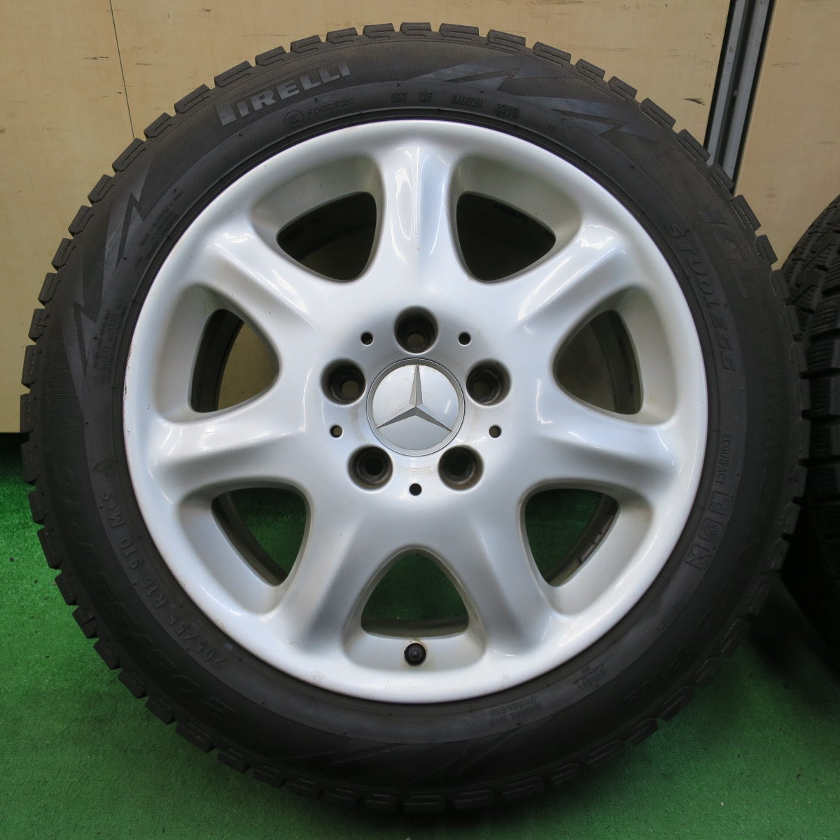 *送料無料* バリ溝！8.5分★ベンツ Sクラス W220 純正 205/55R16 スタッドレス ピレリ アイスアシンメトリコ プラス 16インチ PCD112/5H★4090105イス