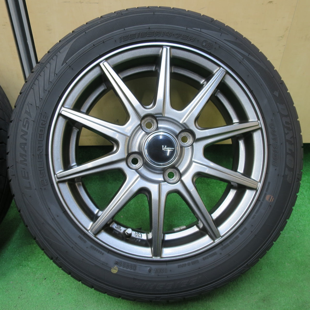 *送料無料* キレイ！21年★スタッドレス 155/65R14 ダンロップ LE MANS V VEMOTION Vエモーション ルマン5 14インチ PCD100/4H★4090801イノ