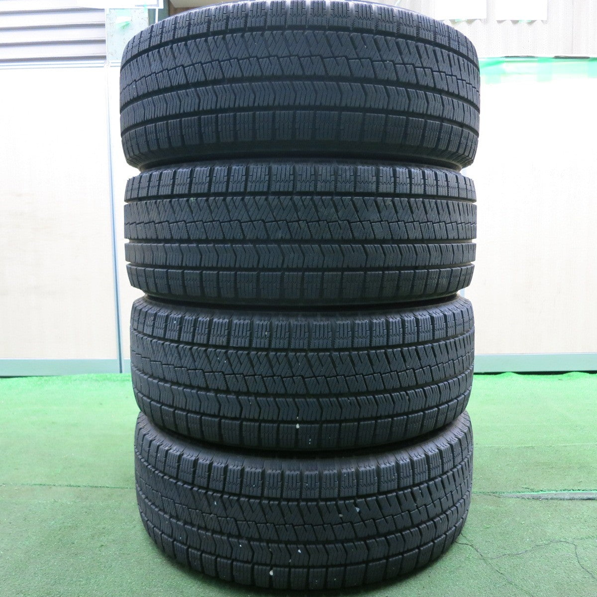 *送料無料* バリ溝！キレイ！9.5分★スタッドレス Team Sparco 195/55R16 ブリヂストン ブリザック VRX2 チームスパルコ PCD100/5H★4052305HAス