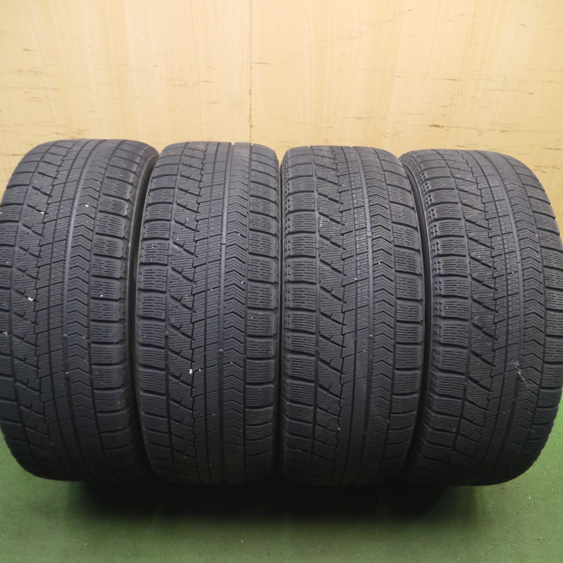 送料無料* キレイ☆スタッドレス 235/50R18 ブリヂストン ブリザック VRX EuroSpeed MANARAY SPORT 1 |  名古屋/岐阜の中古カー用品・工具の買取/販売ならガレージゲット