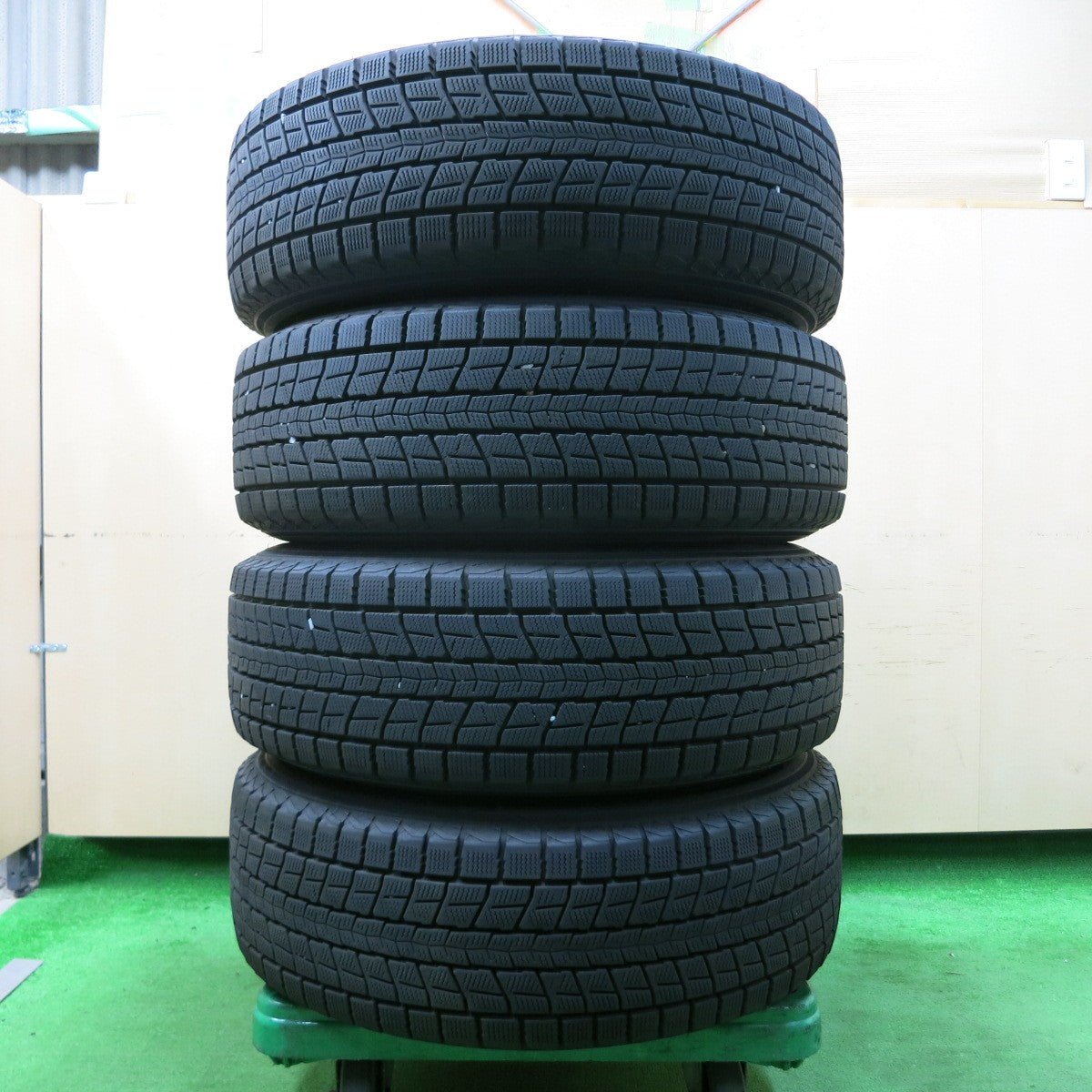 *送料無料* バリ溝！21年！綺麗！9.5分★スタッドレス 225/65R17 ダンロップ ウインターマックス SJ8 ZACK JP-202 MONZA ザック PCD114.3/5H★4050104イス