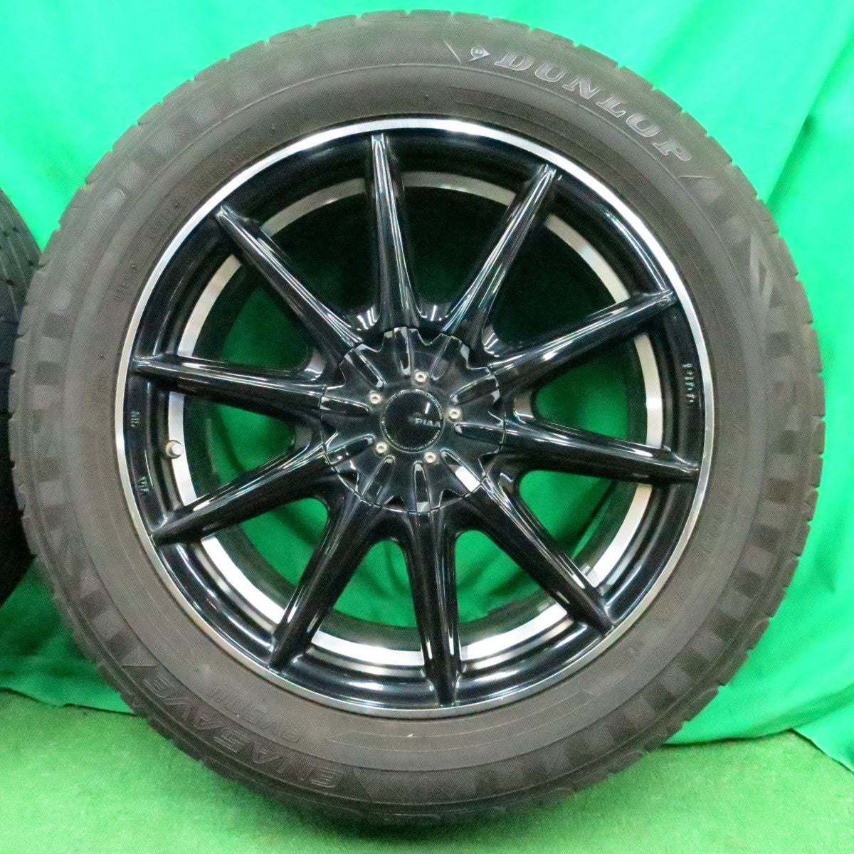 *送料無料* バリ溝！9.5分★PIAA 215/60R17 ダンロップ エナセーブ RV504 ピア 17インチ PCD100 114.3/5H マルチ★4050306ナノ