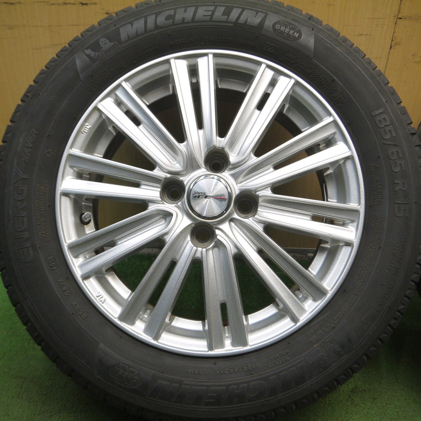 *送料無料* キレイ★185/65R15 ミシュラン エナジーセイバー JOKER ICE ジョーカー 15インチ PCD100/4H★4040516Hノ