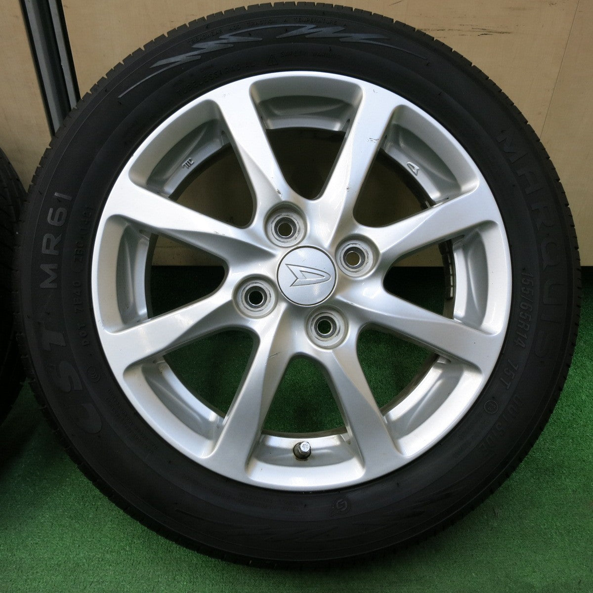 *送料無料* バリ溝！21年！9分★ダイハツ LA100S ムーヴ カスタム 純正 155/65R14 マーキス CST MR61 14インチ PCD100/4H★4050610イノ