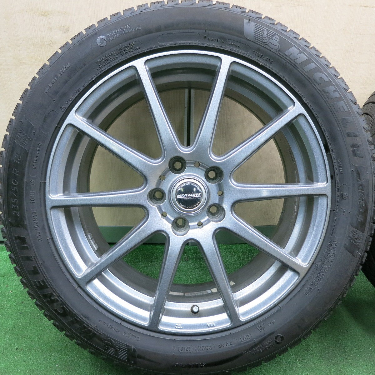 *送料無料* バリ溝！9.5分★スタッドレス 235/50R18 ミシュラン X-ICE3+ WAREN ヴァーレン 18インチ PCD114.3/5H★4061105HAス