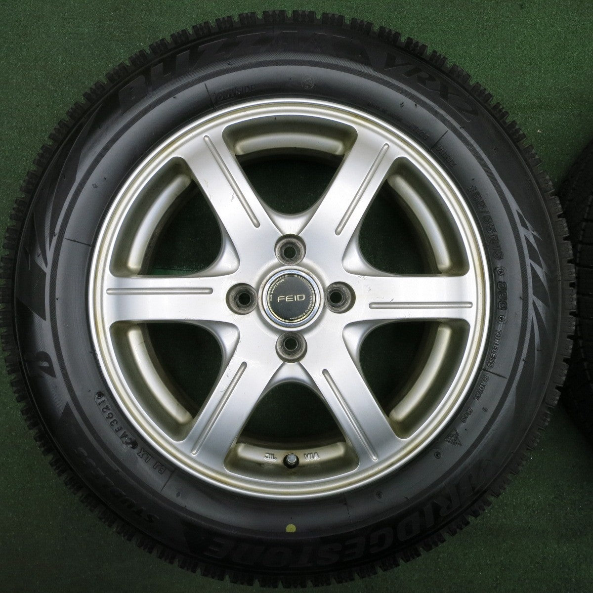 *送料無料* バリ溝！21年！9.5分★スタッドレス 185/65R15 ブリヂストン ブリザック VRX2 FEID 15インチ PCD100/4H★4032405NJス