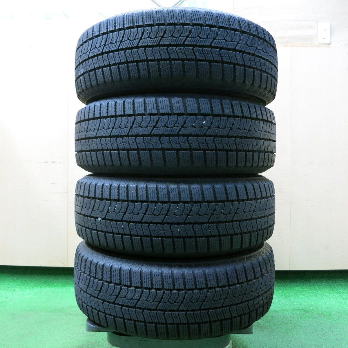 *送料無料* 超バリ溝！21年！ほぼ10分★スタッドレス 195/65R15 トーヨー オブザーブ GIZ2 FANG-TS KOSEI ファング 光生 PCD100 114.3/5H マルチ★4050215イス