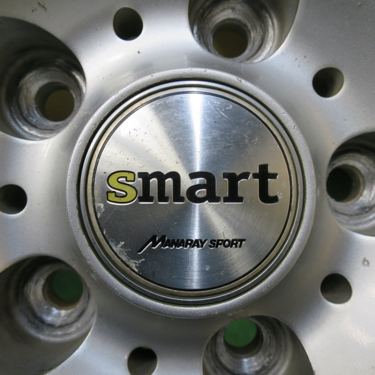 [送料無料] 4本価格★スタッドレス 225/65R17 ブリヂストン ブリザック DM-V2 Smart MANARAY SPORT マナレイ 17インチ PCD114.3/5H★4110606イス