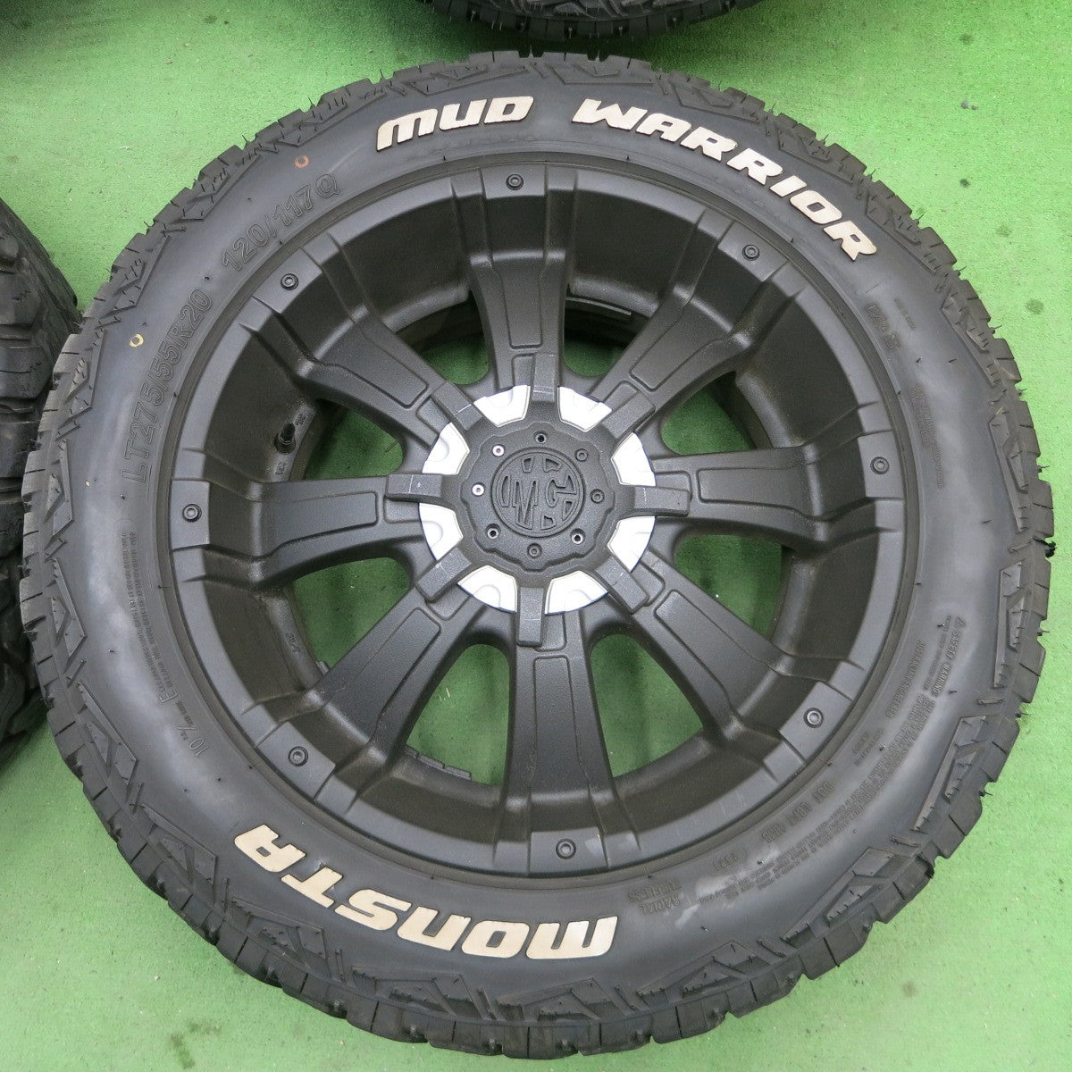 [送料無料] バリ溝！22年！キレイ！9.5分！付属付★CRIMSON MYRTLE MR-12 275/55R20 モンスタ MUD WARRIOR クリムソン マーテル 20インチ PCD150/5H★5022601ナノ