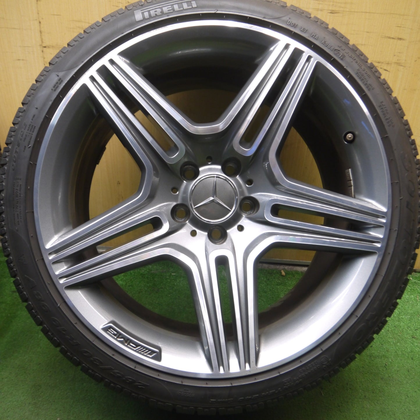 *送料無料* バリ溝！8.5分★ベンツ SL63 SL65 純正 AMG 255/35R19 285/30R19 スタッドレス ピレリ SOTTOZERO PCD112/5H★4060708Hス