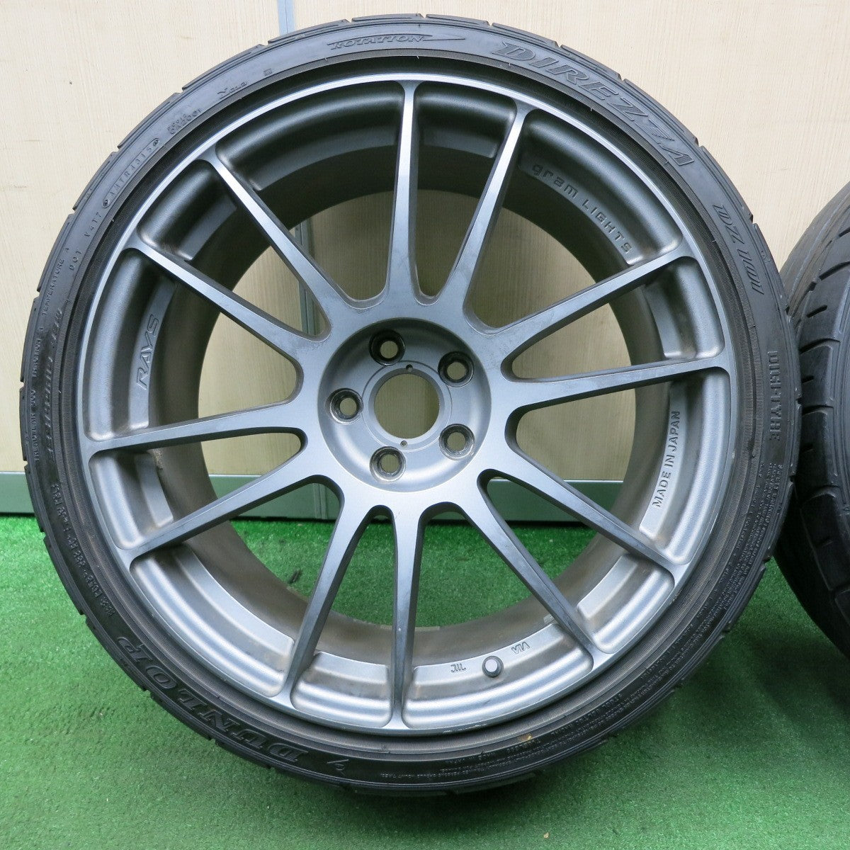 *送料無料* 4本価格★86 BRZ等 RAYS gram LIGHTS 57XTREME 225/40R18 ダンロップ DIREZZA DZ101 レイズ PCD100/5H★4032102NJノ