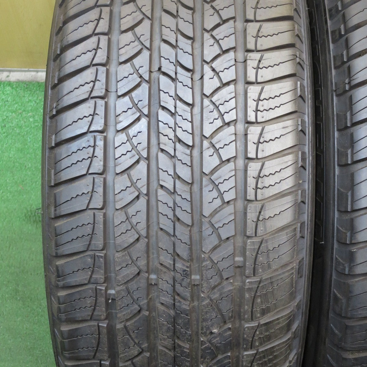 *送料無料* ほぼ新車外し！キレイ★トヨタ 150系 ランクル プラド 純正 265/65R17 ミシュラン LATITUDE TOUR 17インチ PCD139.7/6H★4040601クノ