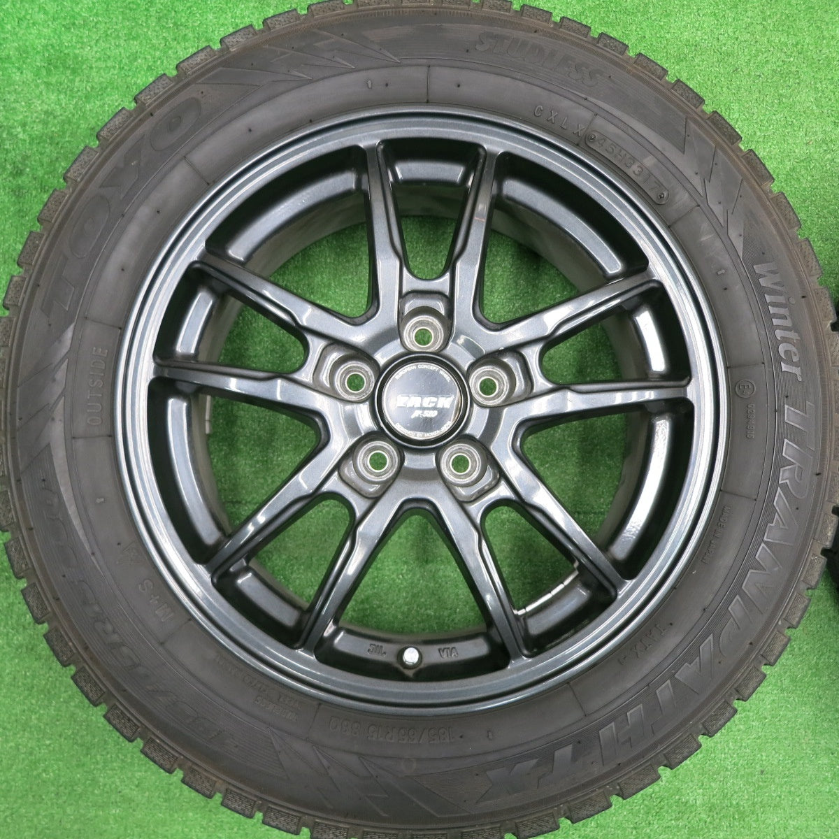 [送料無料] バリ溝！キレイ！9分★プリウス等 185/65R15 スタッドレス トーヨー ウインター トランパス TX ZACK JP-520 MONZA ザック PCD100/5H★4101802HAス