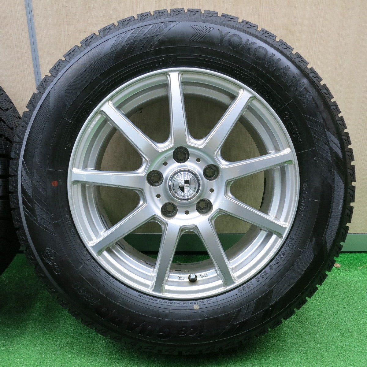 送料無料] バリ溝！23年！綺麗！9.5分以上☆スタッドレス 215/65R16 ヨコハマ アイスガード iG60 GMach 16インチ |  名古屋/岐阜の中古カー用品・工具の買取/販売ならガレージゲット