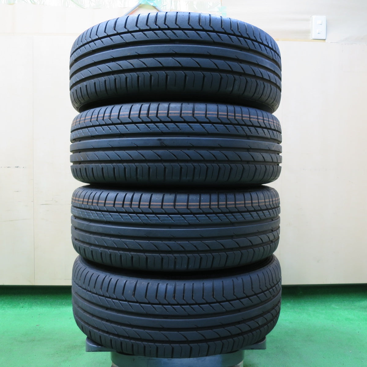 *送料無料* 新車外し！22年★スズキ ZC33S スイフト スポーツ 純正 195/45R17 コンチネンタル コンチスポーツ コンタクト5  17インチ PCD114.3/5H★4061105イノ