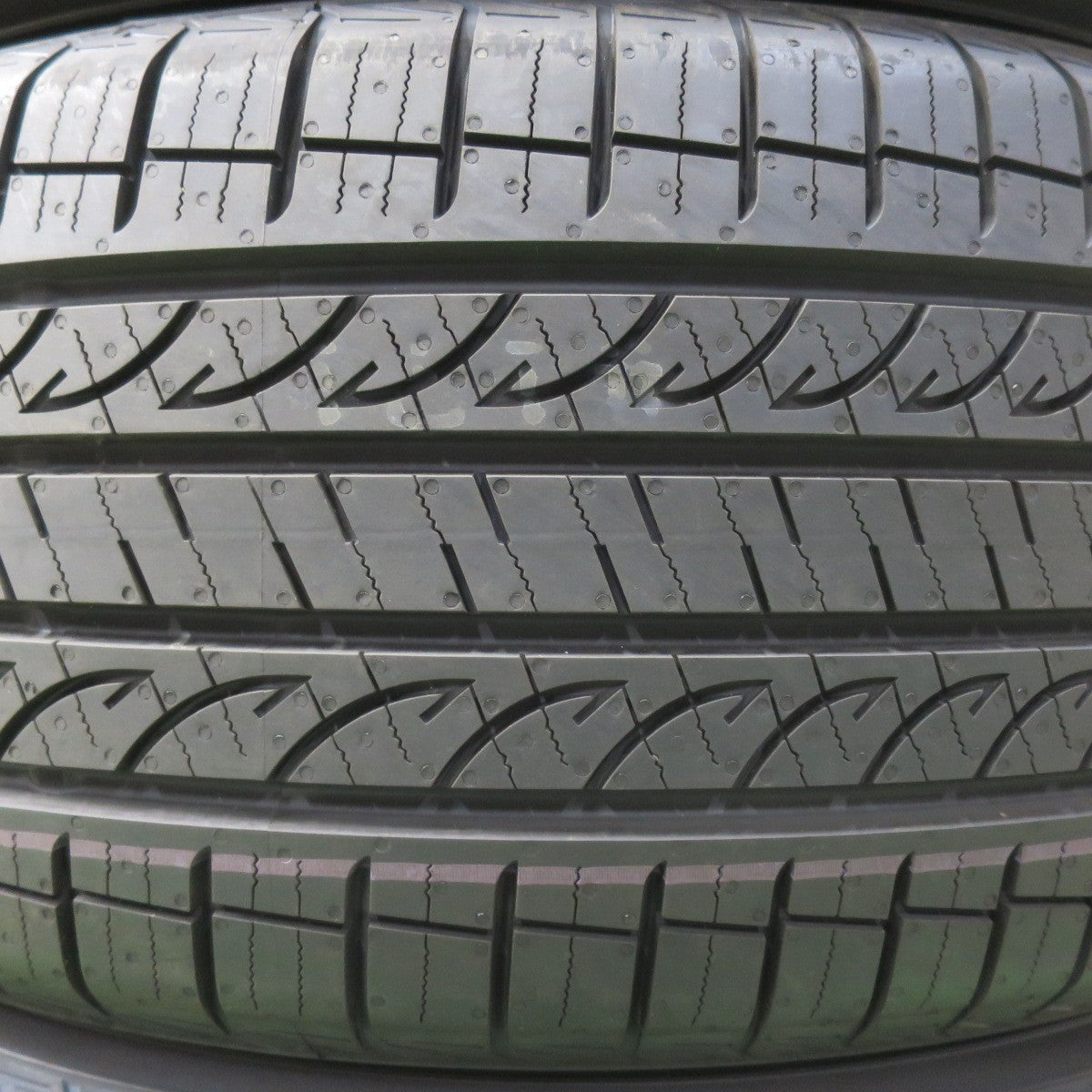 *送料無料* 新車外し！23年★235/55R19 ヨコハマ AVID GT S35 タイヤ 19インチ RAV4 ハリアー CX-5 CX-7  等★4082010イノタ